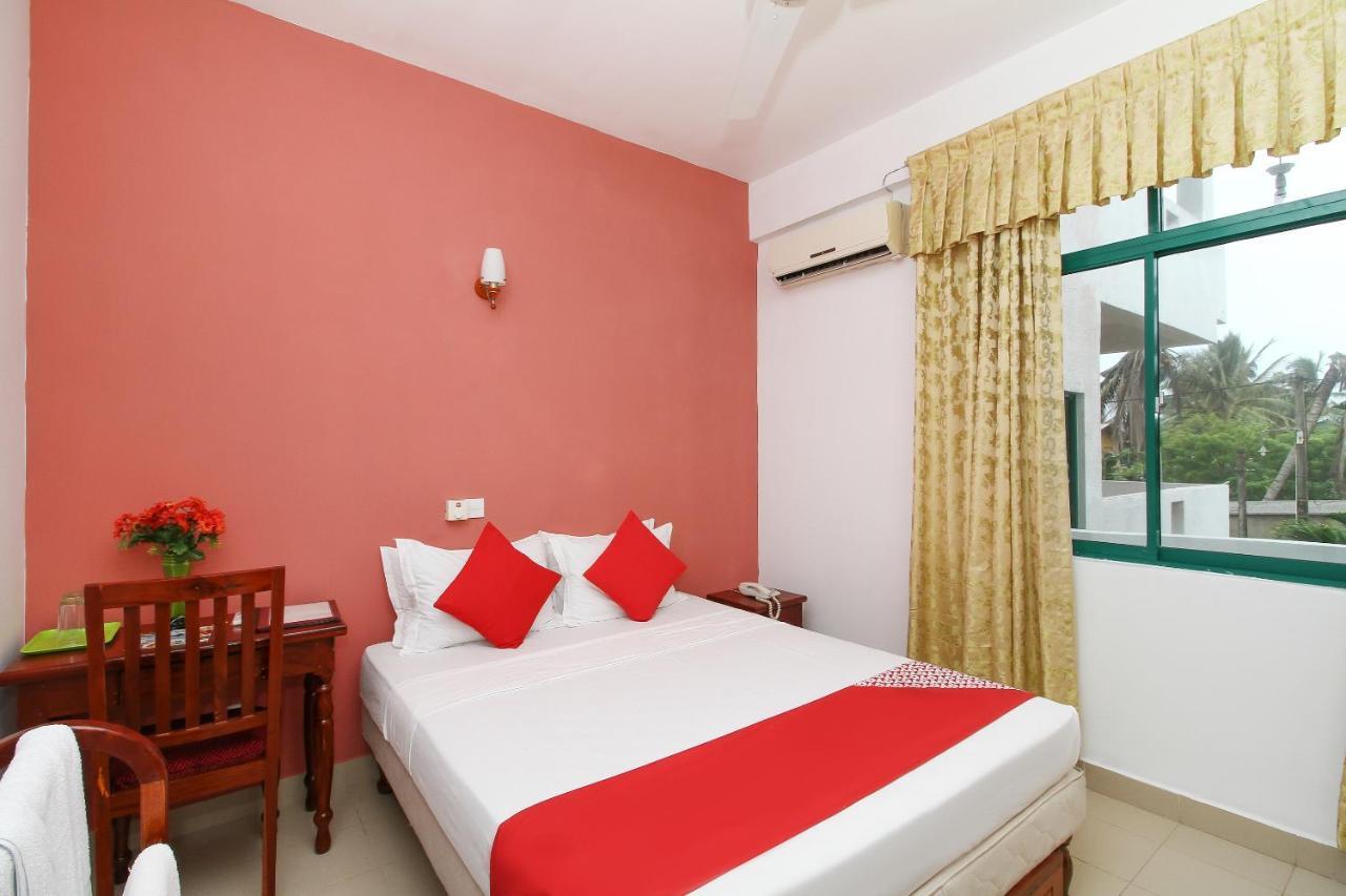 Oyo 290 Night Station Hotel Panadura Εξωτερικό φωτογραφία